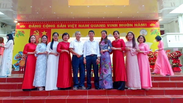 TỔ HÓA HỌC - ĐỊA LÝ - GIÁO DỤC THỂ CHẤT